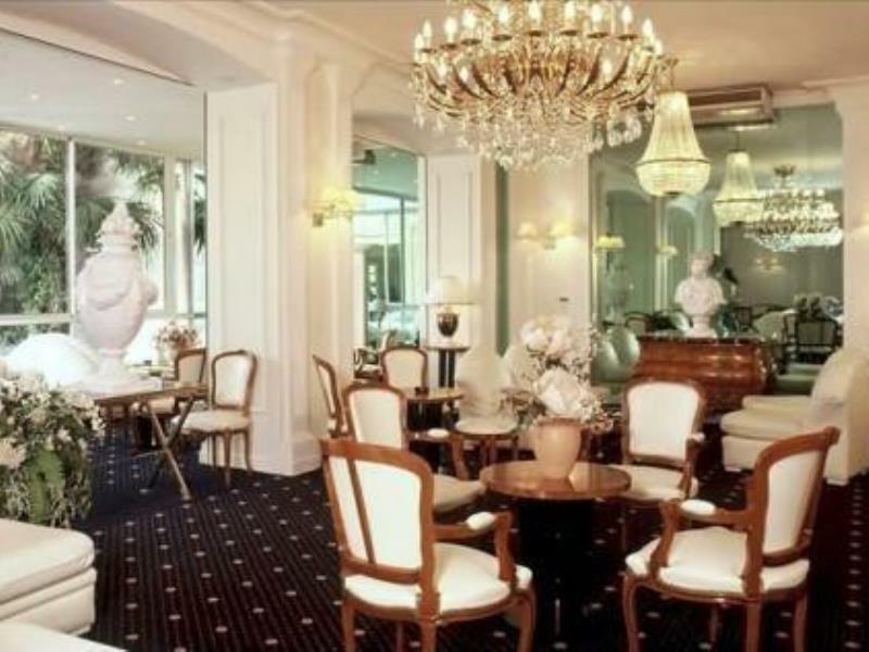 Hotel Jeanne D'Arc Lourdes Eksteriør billede